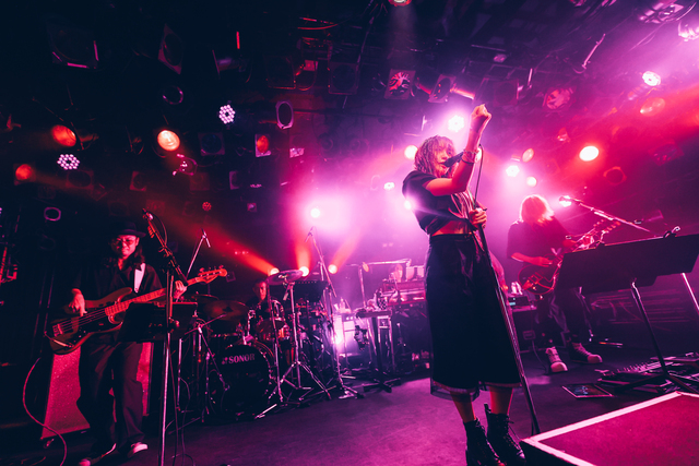 Junna ライブ写真（写真：大峡 典人）