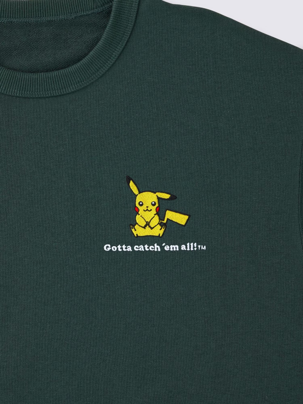 GUにポケモンデザインの新商品登場の画像