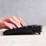 エレコムが打鍵音90％低減の静音キーボードを発売の画像