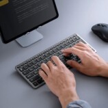 サンワサプライ、3台接続対応キーボード発売の画像