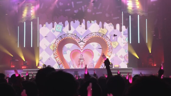 幸せな協力関係が“スーパーときめきヒロイン”を生み出した夜——ぶいすぽっ!橘ひなのワンマンライブ『Progress』レポート