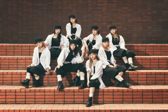 Laki、新曲「WORK≒LiFE」MV公開 “どんな時でも私らしく”をテーマに学校生活をミュージカル風に描く