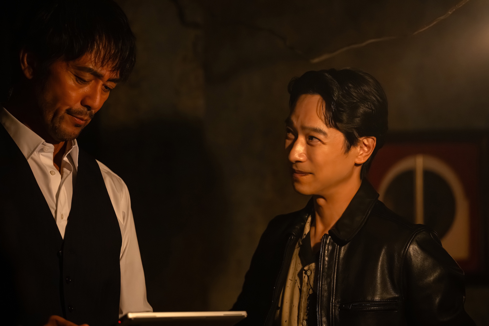 『VIVANT』16話、堺雅人の一人三役に仰天の画像