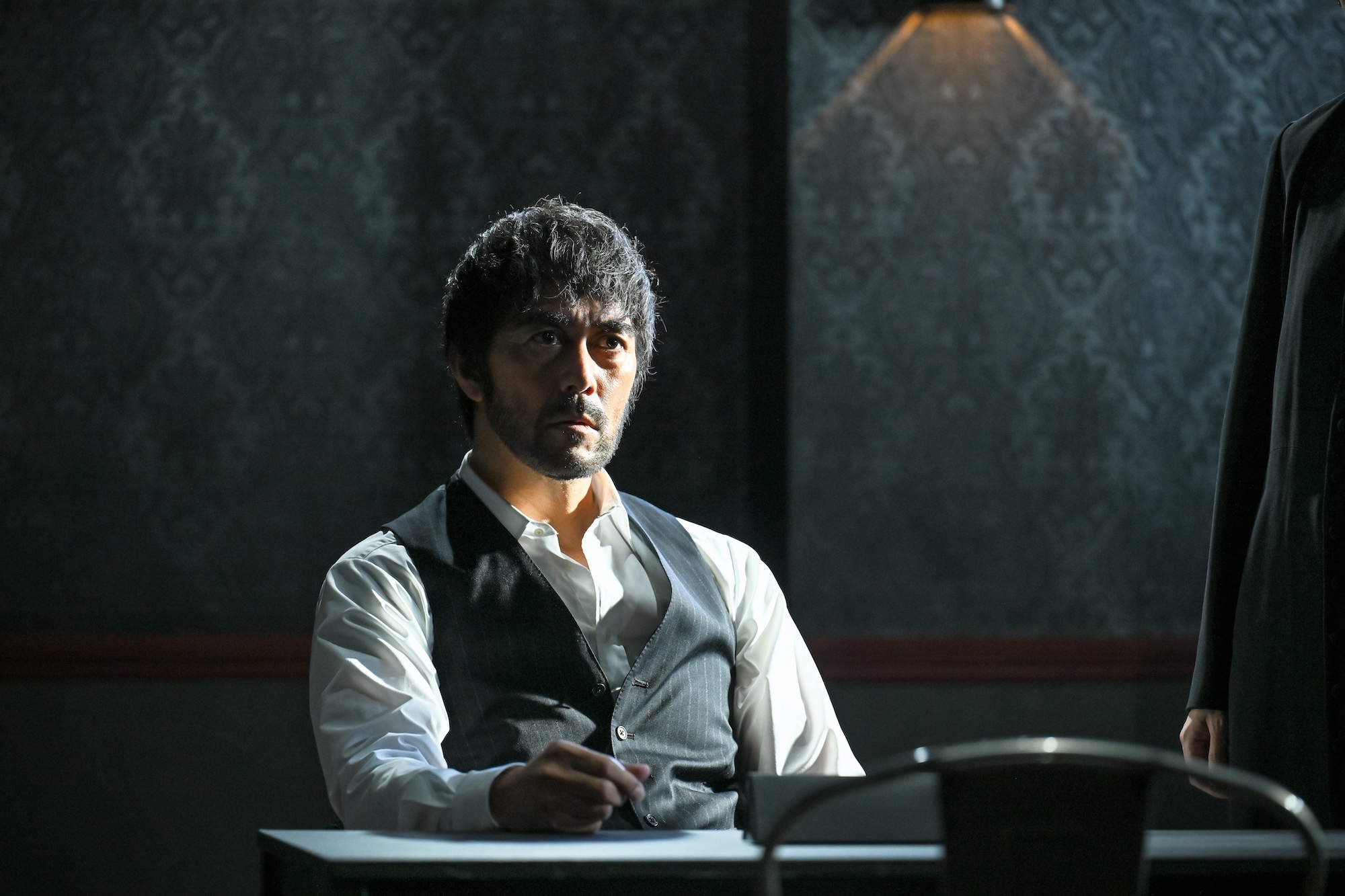 『VIVANT』16話、堺雅人の一人三役に仰天の画像