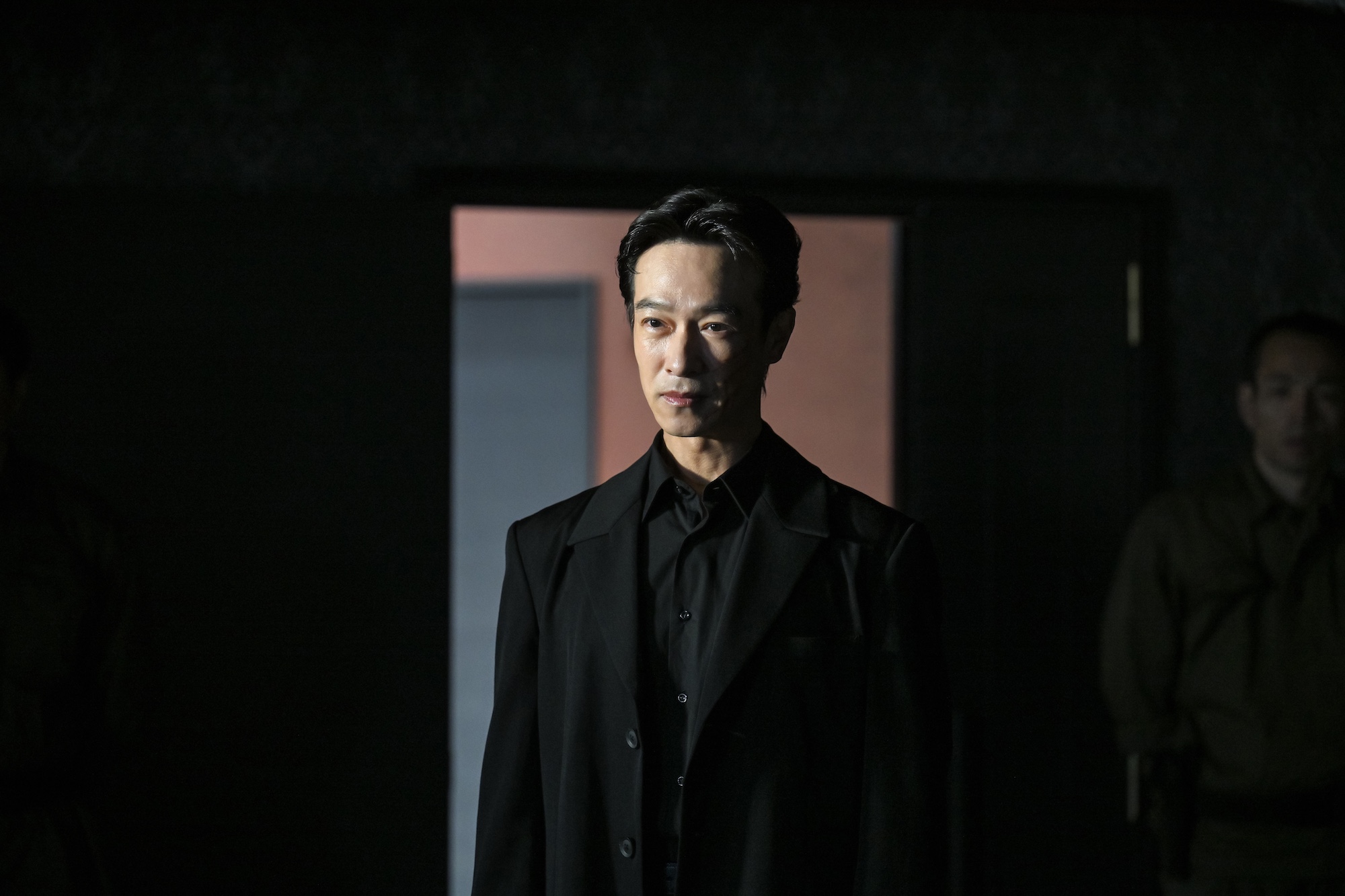 『VIVANT』16話、堺雅人の一人三役に仰天の画像