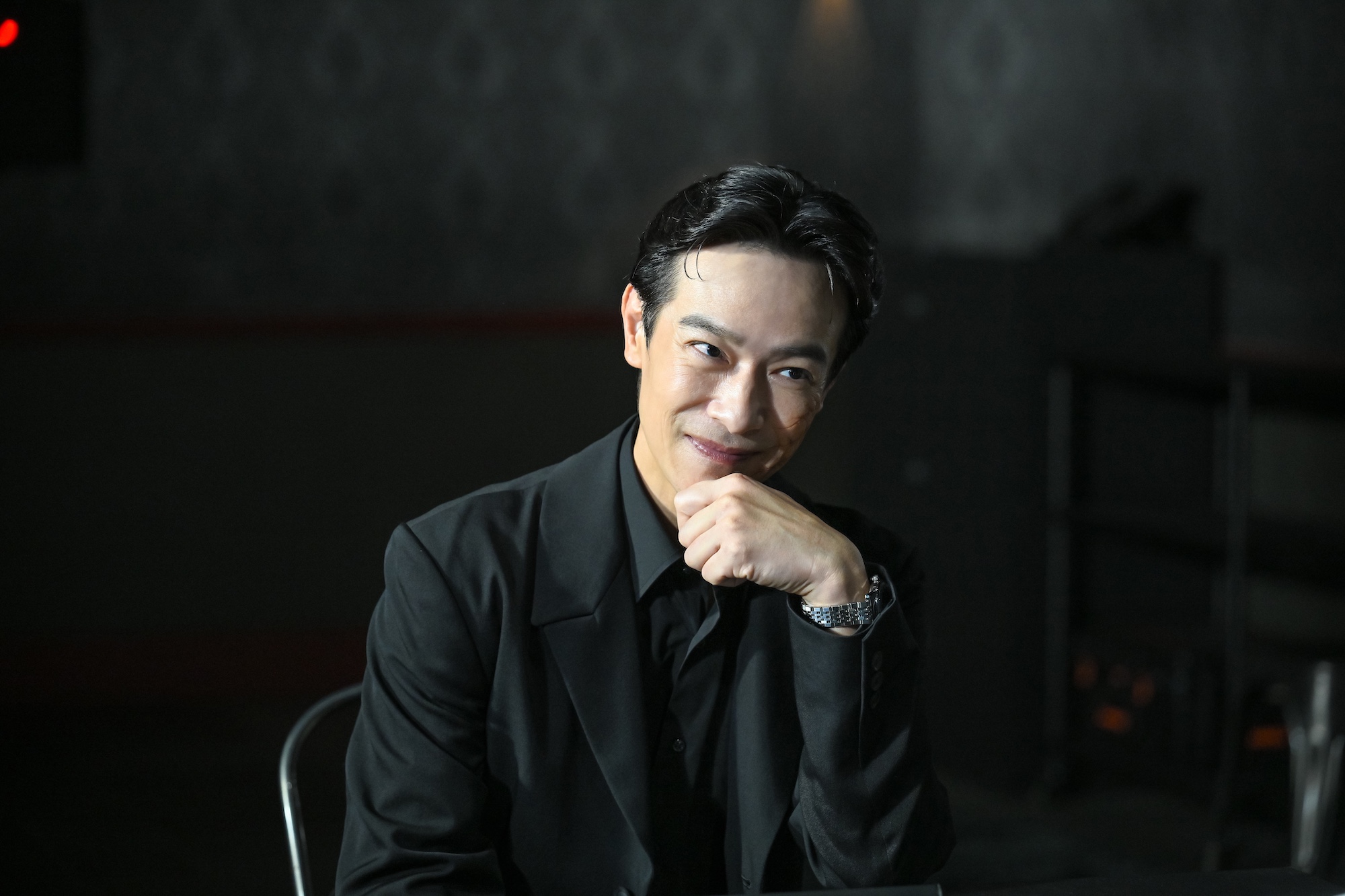 『VIVANT』16話、堺雅人の一人三役に仰天の画像