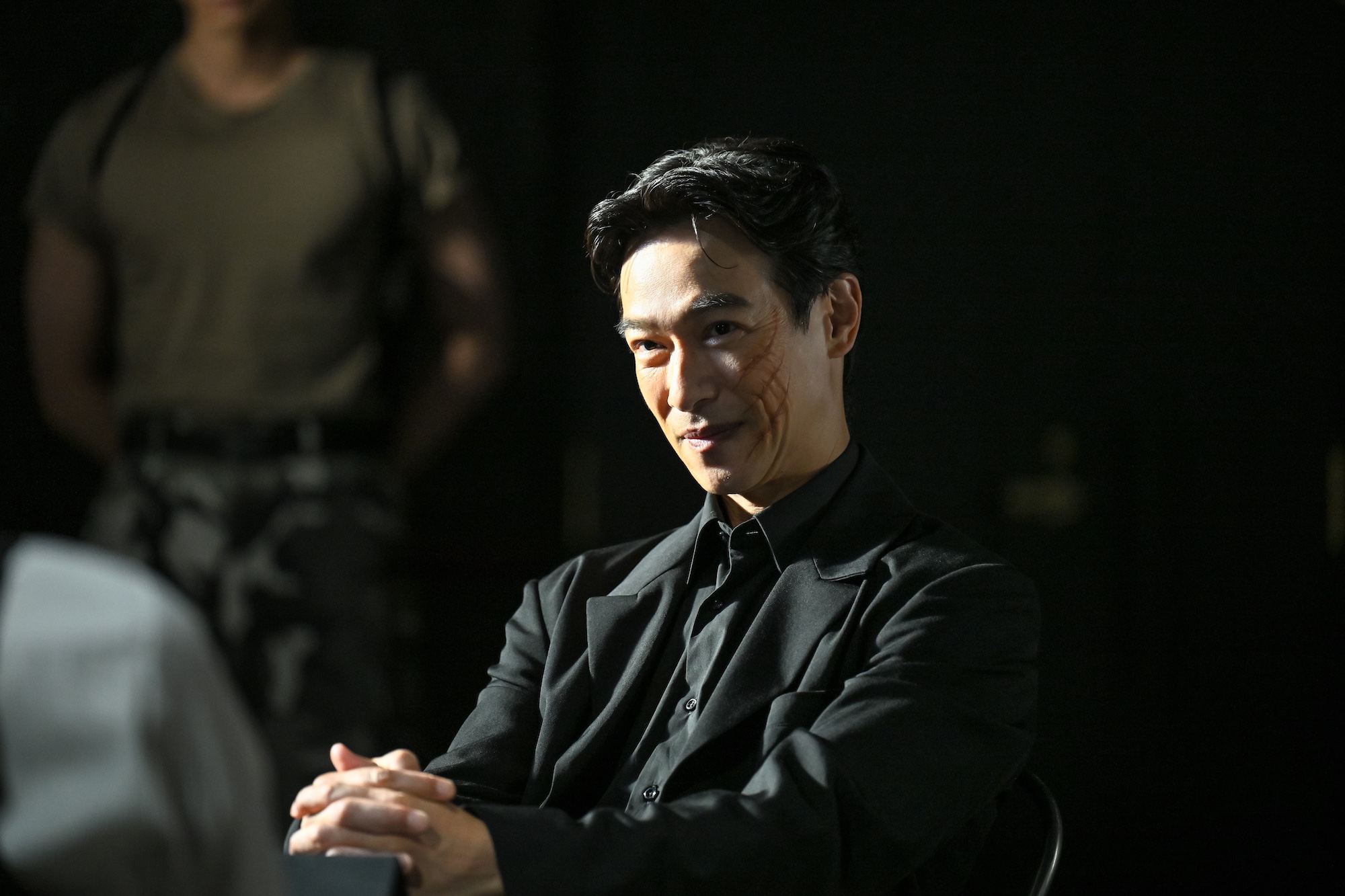 『VIVANT』16話、堺雅人の一人三役に仰天の画像