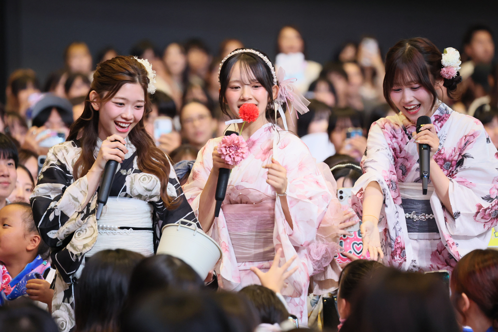 ゆあ（小林ゆあ）＆ゆうか（森口優花）＆あやか（伊藤彩華）