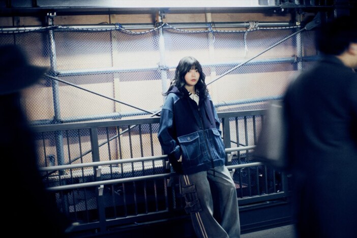 なきごと、新曲「アカネ」配信リリース ジャケット写真は水上えみり本人が手掛ける