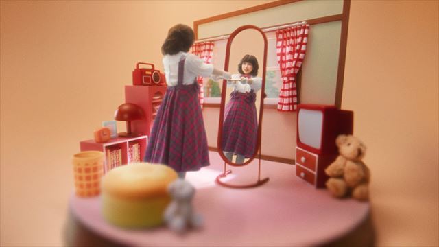 FRUITS ZIPPER　明治ミルクチョコ100周年記念CMより