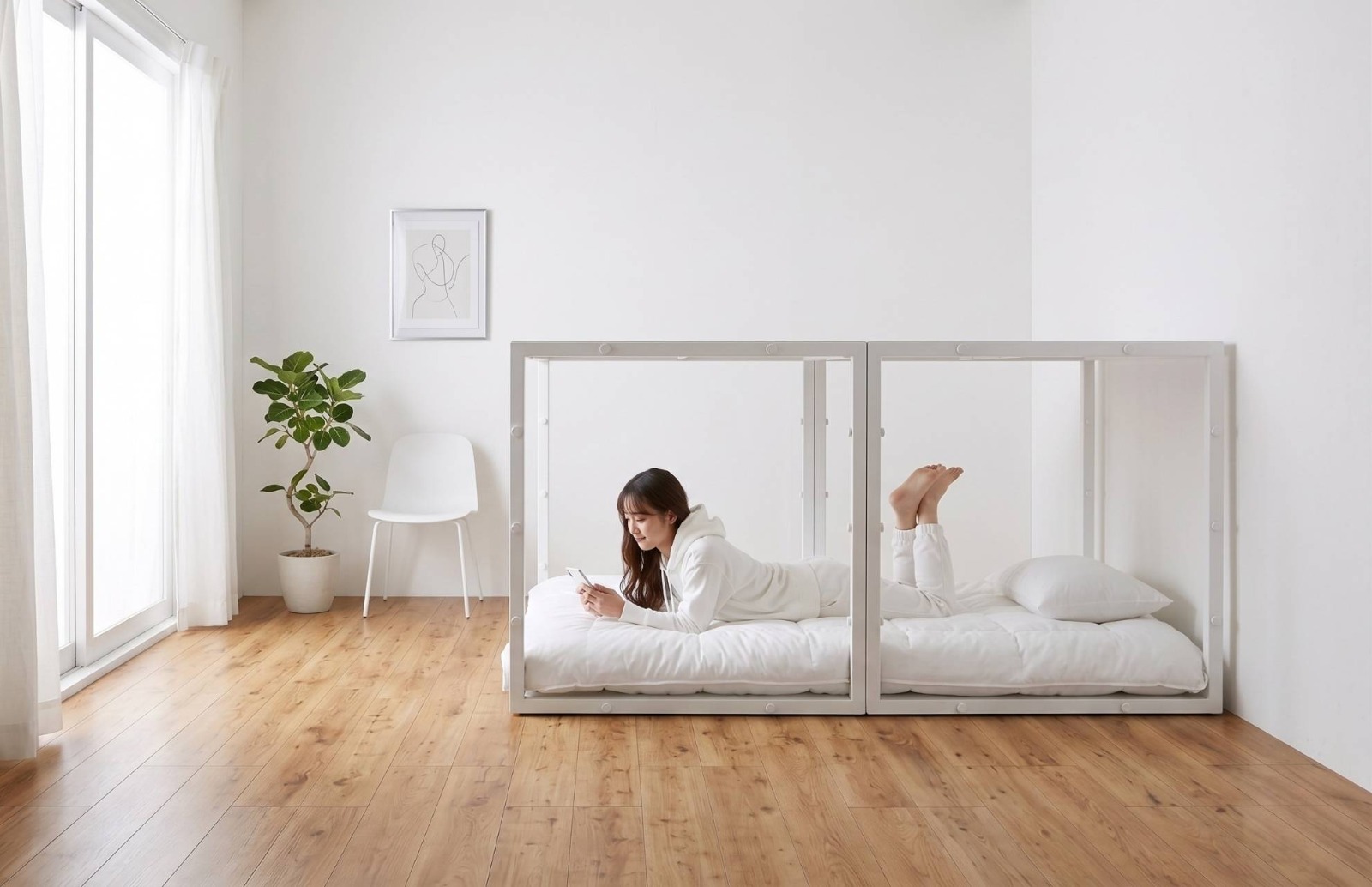 耐震シェルター家具『TETUNOMA』テーブル登場の画像