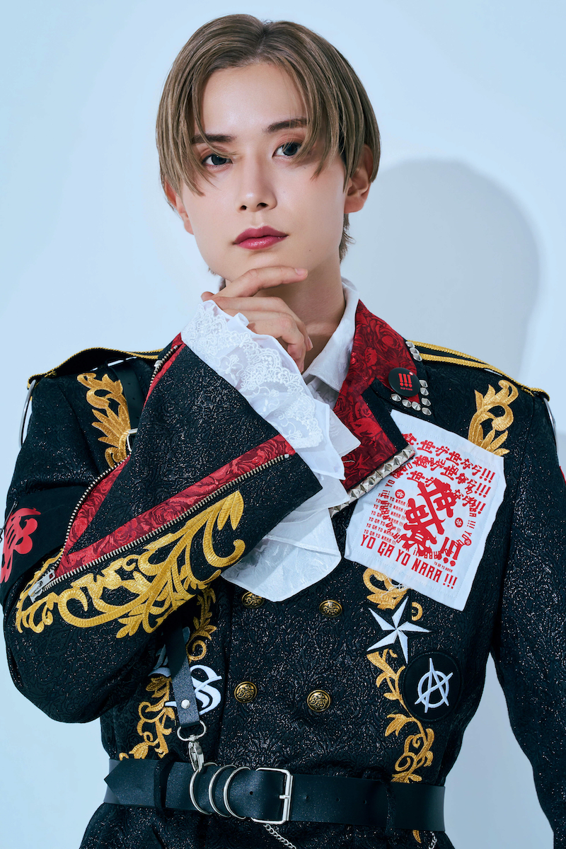 添田陵輔
