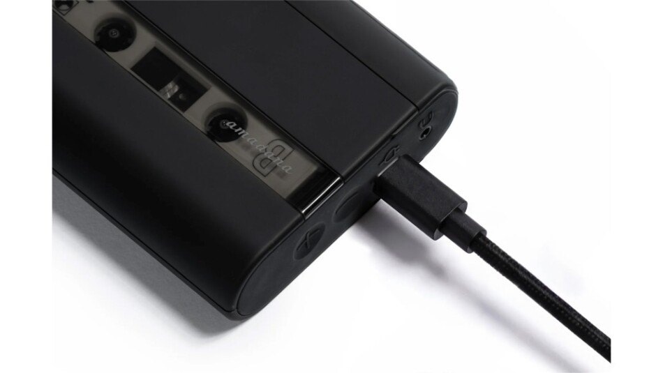 USB Type-C充電に対応