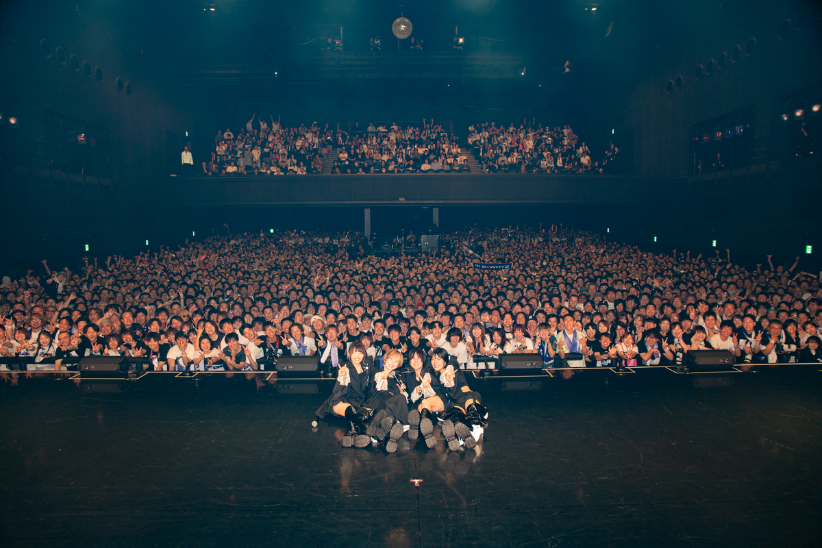 ExWHYZ ライブ写真