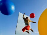 Apple初の折りたたみスマホ『iPhone Duo』の画像
