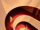 Apple初の折りたたみスマホ『iPhone Duo』の画像