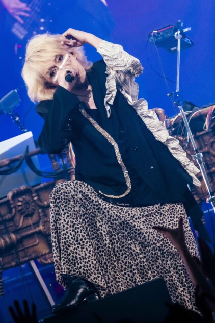 今井寿：“異彩”を放つBUCK∞TICKのトリックスター、革新的かつポップな