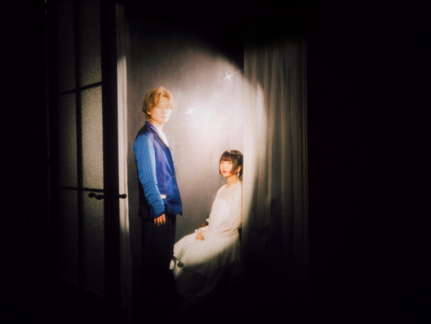 エルスウェア紀行、アコースティックツアー&恒例ワンマン同時発表 新曲「blue in」配信も