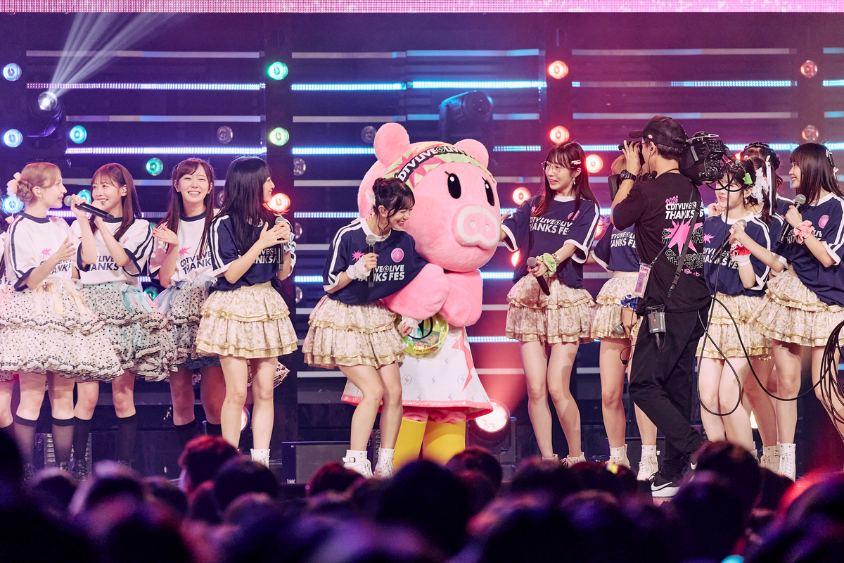 INI、MAZZEL、BUDDiiS、FRUITS ZIPPER、NiziU……『CDTVライブ！ライブ！秋の大感謝祭2026』をライブ写真で振り返るの画像4-9
