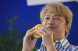 『北海道産じゃがペッパー⽉⾒「⽉⾒でたでた」⾹取さん篇』メイキングカット4