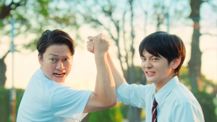 香取慎吾が部活動に励み、齋藤潤には甘酸っぱい恋の予感　『高校生家族』新場面写真公開