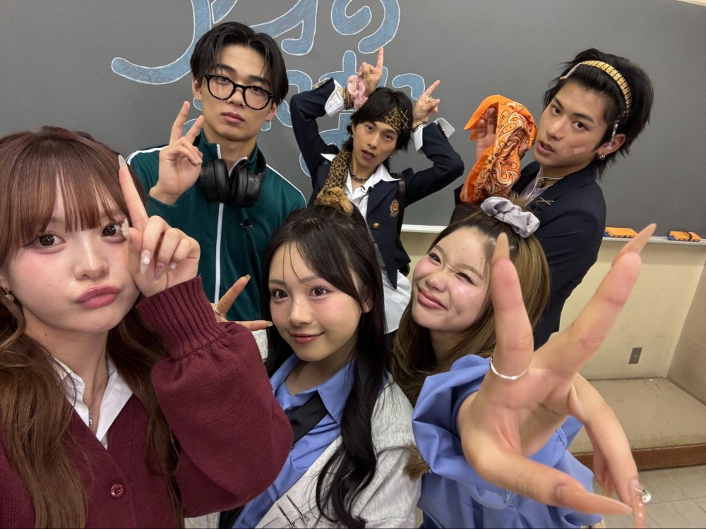 6人の集合写真