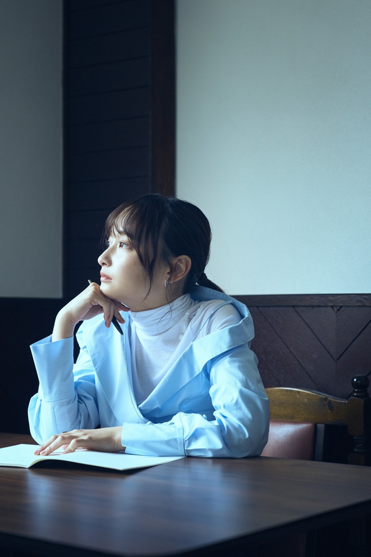影山優佳『影まで愛して』重版 お渡し会も