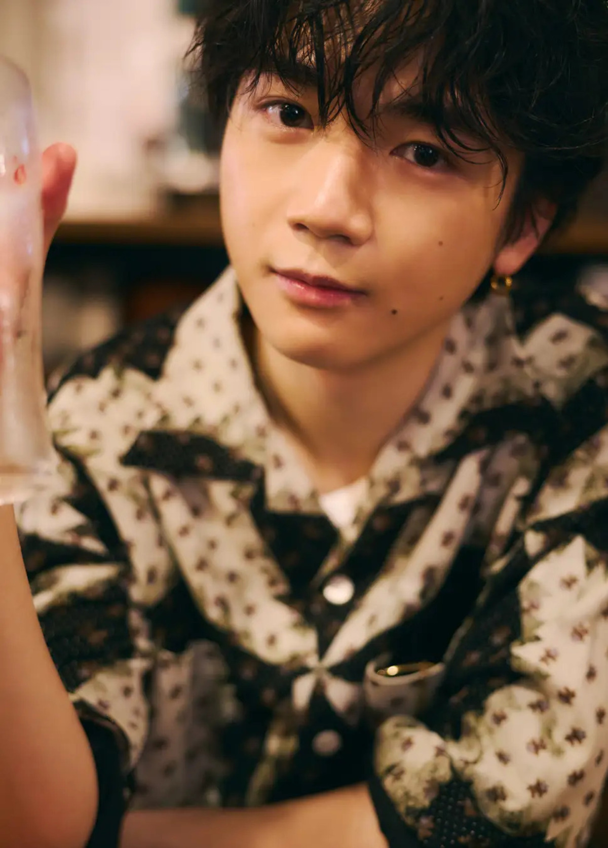 戸谷菊之介、初写真集『TOYATONIC』発売