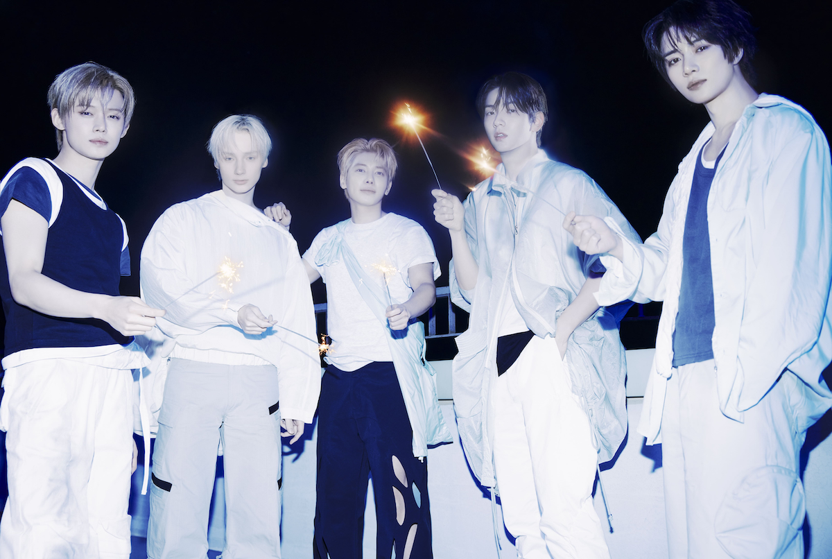 TXT、7年を振り返る展示会を東京で開催