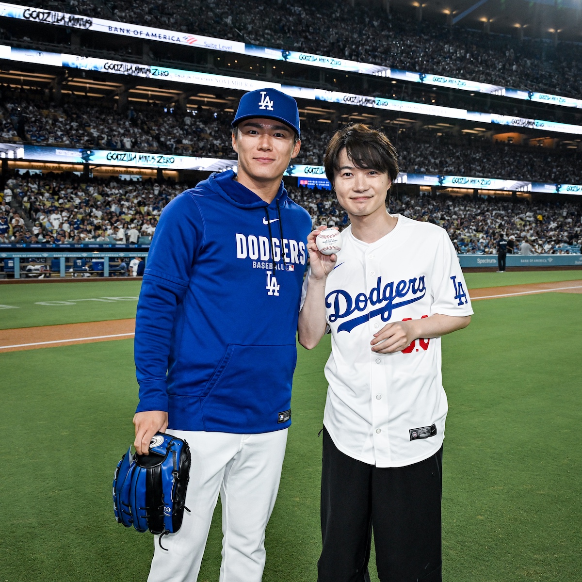 神木隆之介、ドジャースタジアムで始球式登板