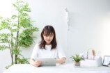 ニトリ、壁掛けハンズフリードライヤー発売の画像