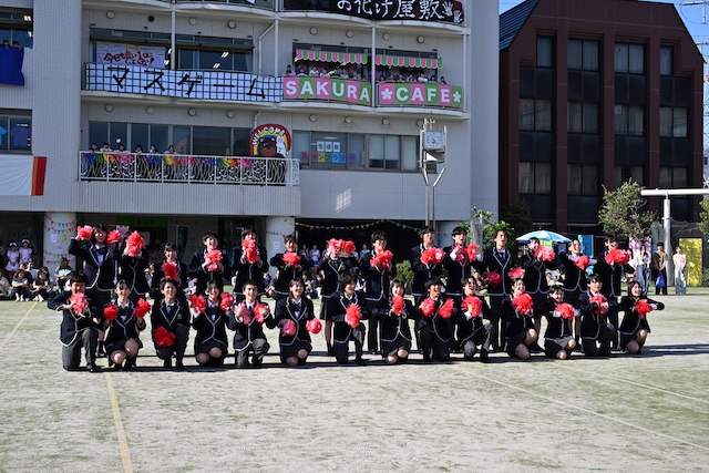 『GTO』反町隆史らクランクアップの画像