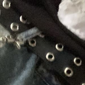 「レッドブルに吸殻」ジャケット