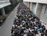 TGS2026一般公開日初日朝9時頃のHall8の外の一般チケットの行列