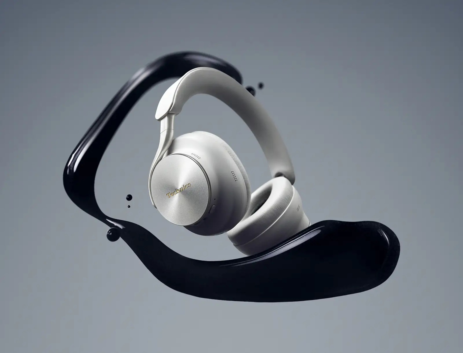 テクニクス、ワイヤレスヘッドホン登場