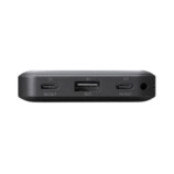 USB Type-Cポート×2とUSB-Aポート×1