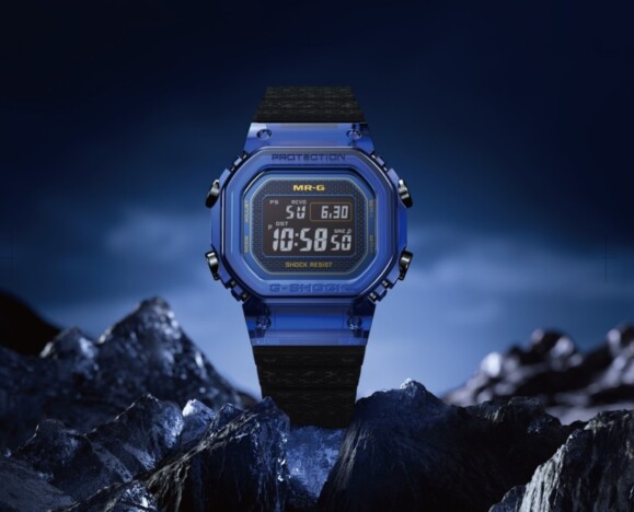 G-SHOCK初のサファイアクリスタル耐衝撃構造、カシオ「MR-G」最高峰『MRG-D5000』が世界限定20本で登場