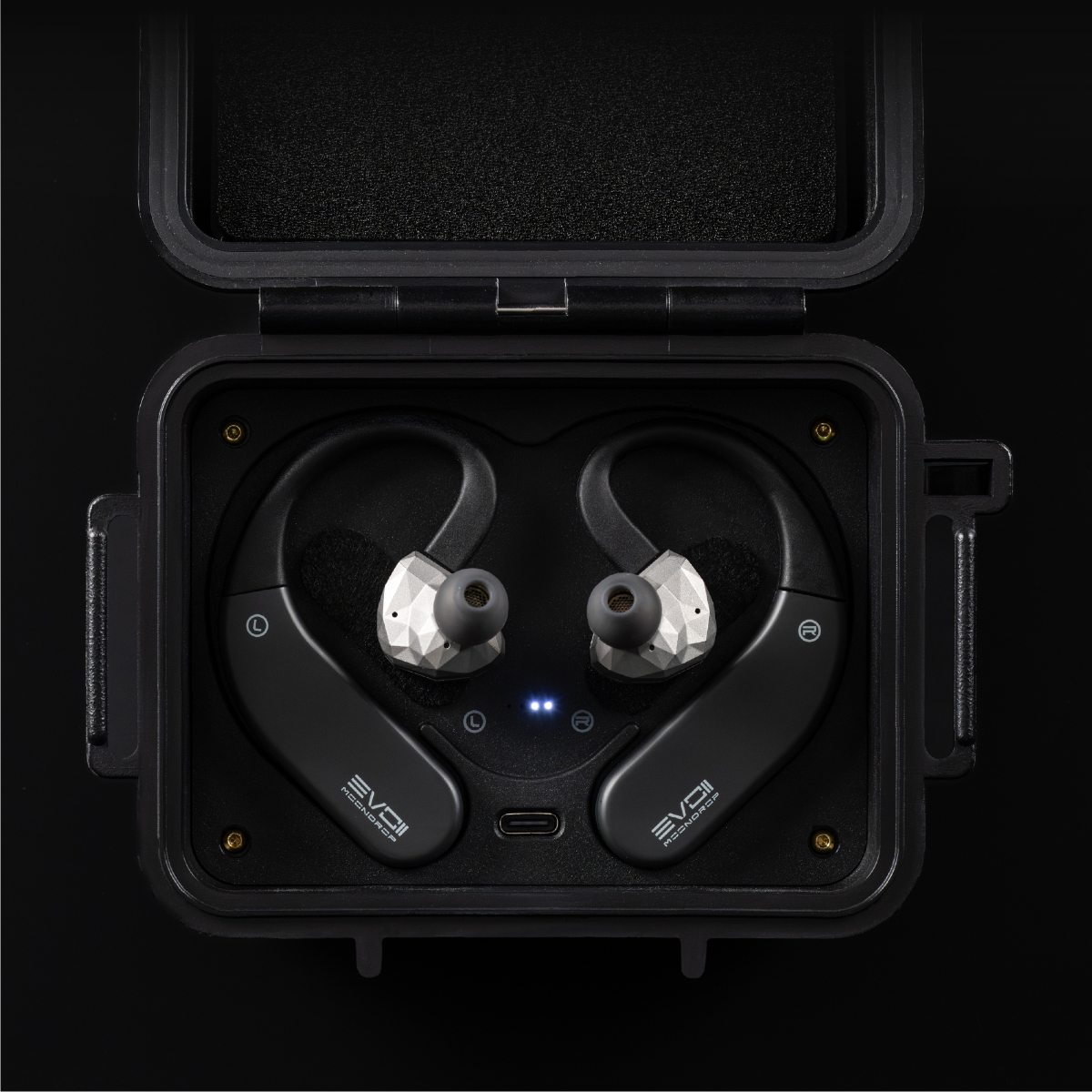 水月雨（MOONDROP）、Hi-Fi完全ワイヤレスイヤーフック型DAC/アンプモジュール「EVO 2」