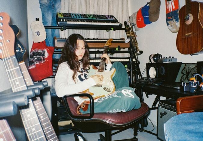 REJAY、hinata miyake(luv)プロデュースの新曲「bed」リリース 全編英語詞版も同時配信