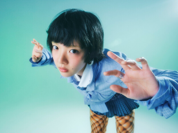 あいみょん、ドラマ『もうパパ！』主題歌「さながらロンリー」リリース　ジャケット＆新アー写も公開