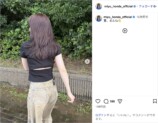 本田望結、“背中チラ見せ”の黒トップスの画像