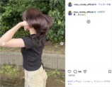 本田望結、“背中チラ見せ”の黒トップスの画像