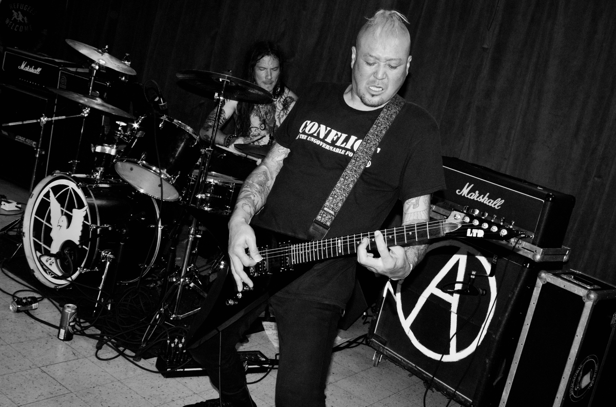 DEATH SIDE(撮影=Richard Kress)