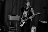 DEATH SIDE（撮影＝Richard Kress）