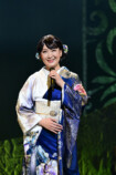 市川由紀乃