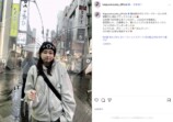影山優佳、雨の大阪で大はしゃぎの画像