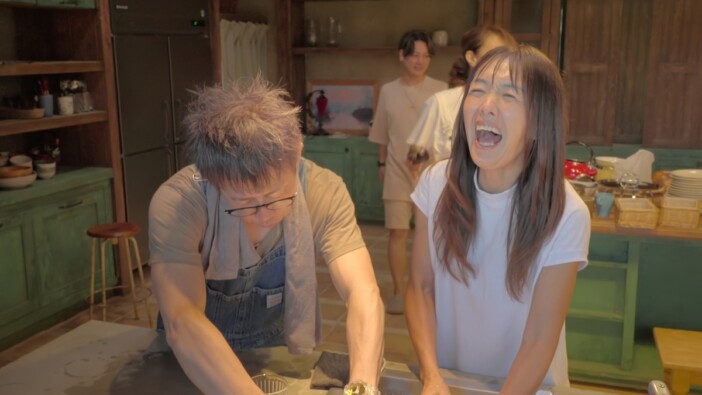 『あいの里』シーズン3視聴レポ 12年交際した恋人が女友達と結婚、その3カ月後に父も他界……54歳女性の新たな恋に涙