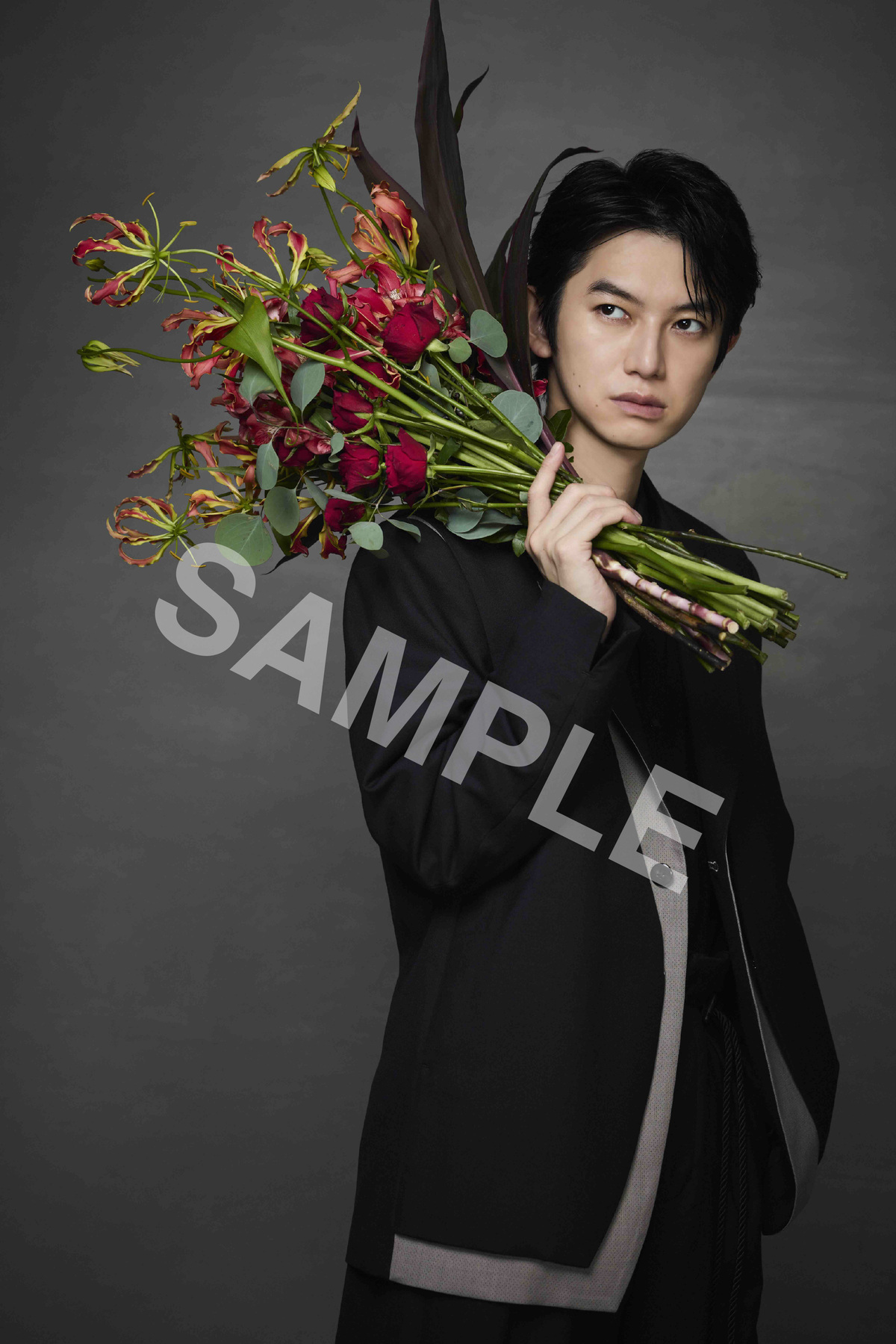 本郷奏多、12作目のカレンダー12月発売の画像