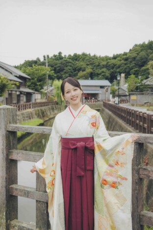 22/7麻丘真央の卒業記念写真集『ニジの向こう』11月24日刊行へ「『可愛い』がぎゅぎゅっと詰まった一冊」