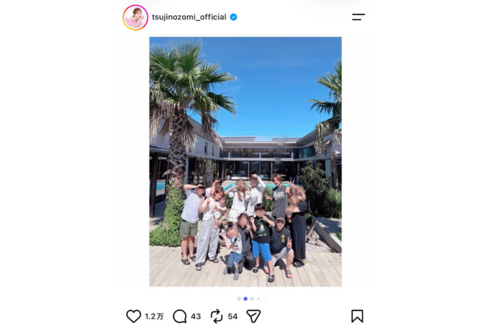 辻希美、家族13人でヴィラを満喫 仲睦まじいプライベート写真に「辻ちゃんの子になりたい」 「ゆめちゃんジジそっくり」